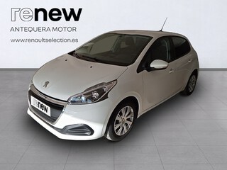 PEUGEOT - 208