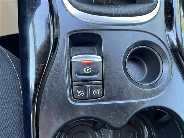 RENAULT Kadjar 02640988_VO38043366