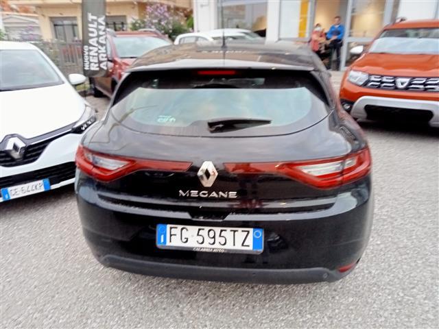 RENAULT Megane 00006267_VO38033579