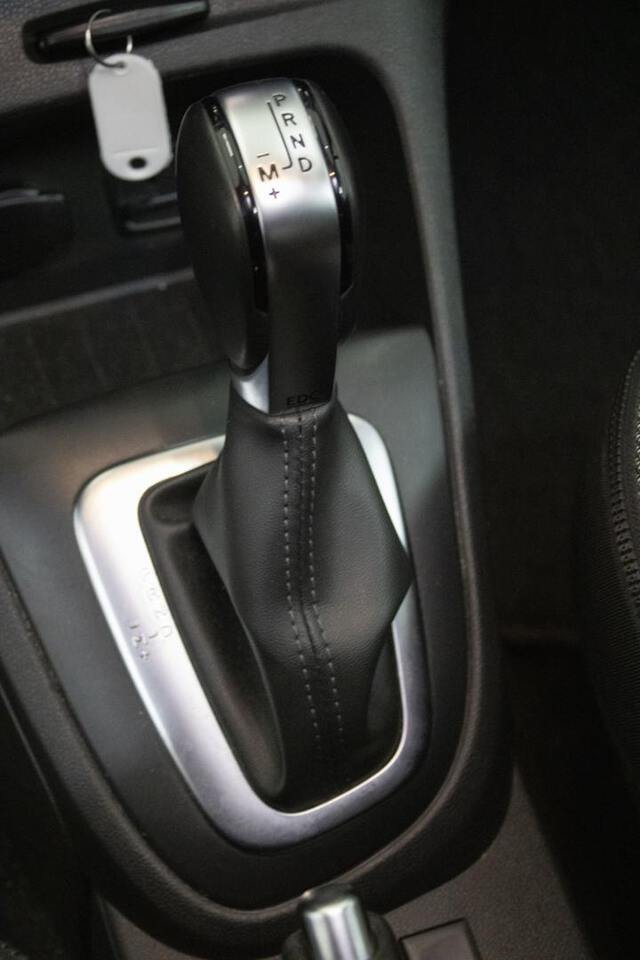 Inside Captur  Gris Platino