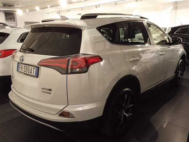 TOYOTA Rav4 IV 2016 00014609_VO38043670