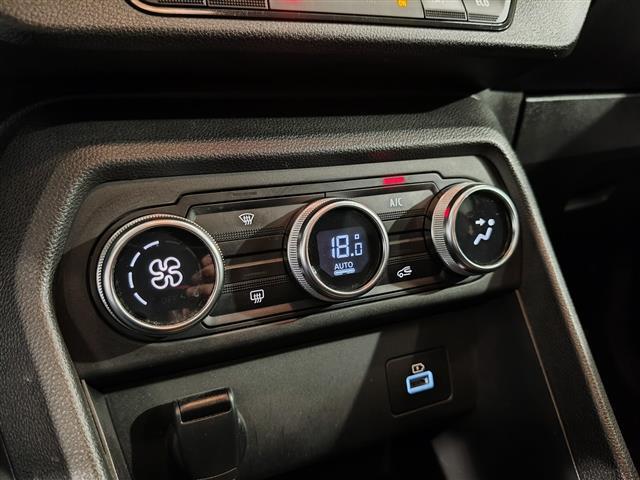 DACIA Jogger 00014579_VO38013022