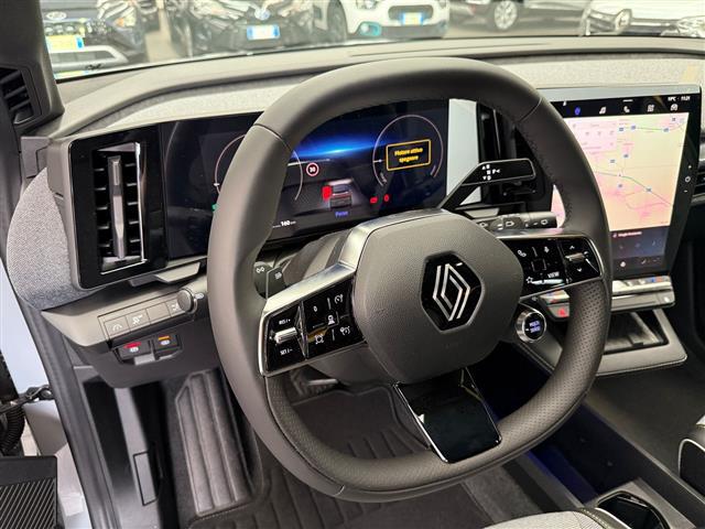 RENAULT Megane 00085236_VO38023184
