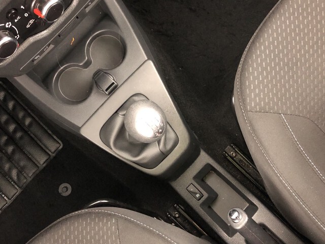 Inside Lodgy Diesel  Negro