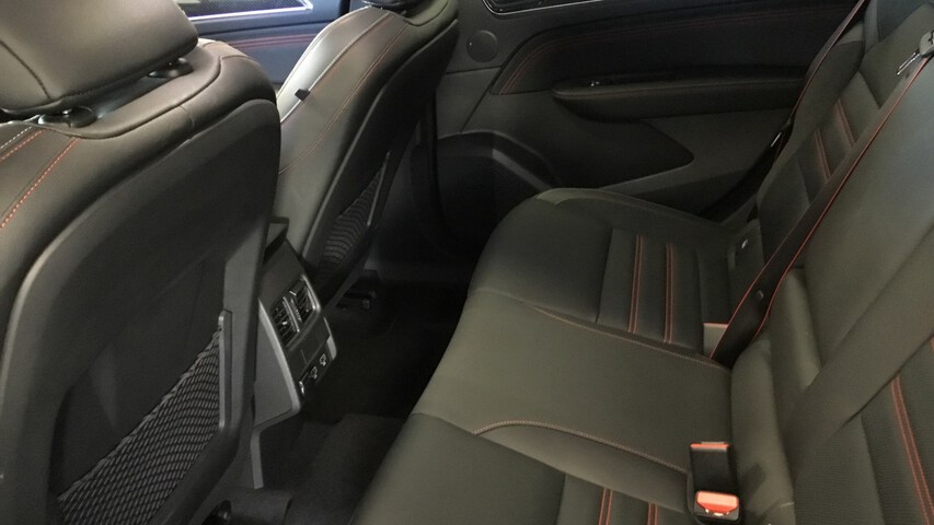 Inside  Arkana  negro sport