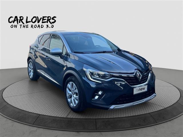 RENAULT Captur 05258043_VO38013034