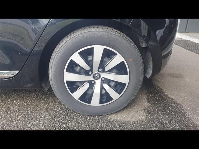RENAULT Clio 02036503_VO38013041