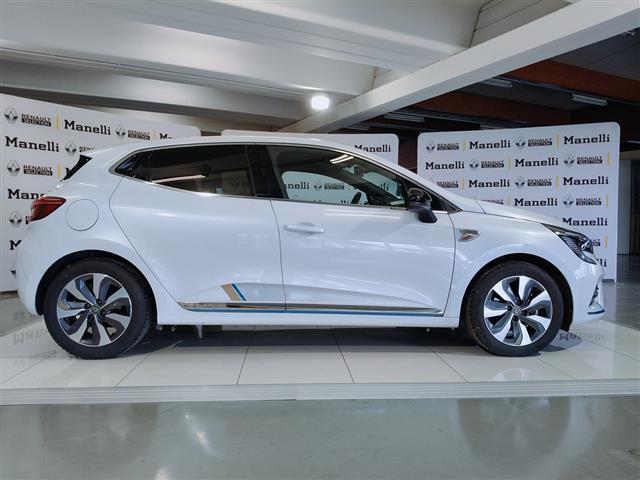 RENAULT Clio 00012973_VO38013022