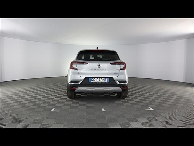 RENAULT Captur 00088801_VO38023565