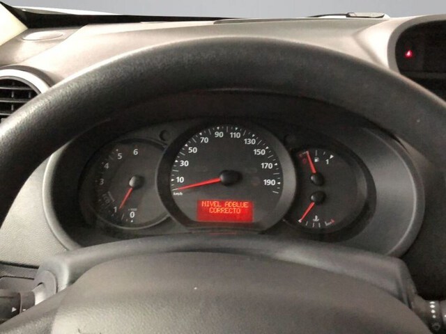 Inside Kangoo Furgón Diesel  Blanco Mineral