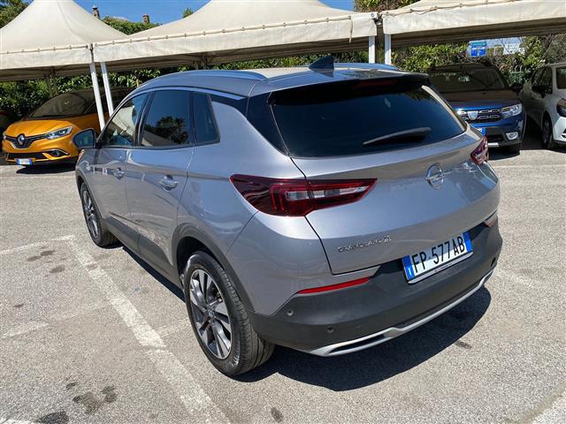 OPEL Grandland X 02640405_VO38043366