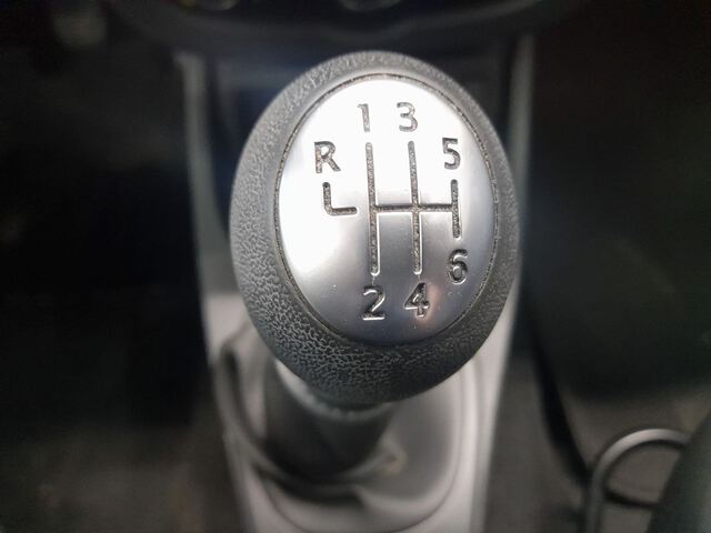 Inside Duster Diesel  Blanco Glaciar
