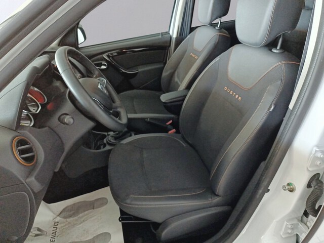 Inside Duster Diesel  BLANCO