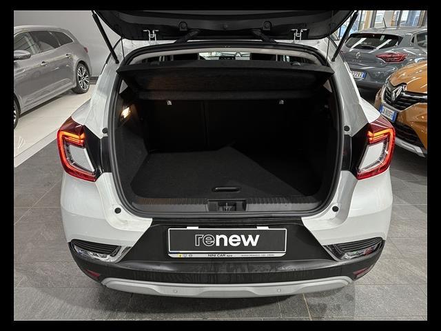 RENAULT Captur 00080606_VO38023184