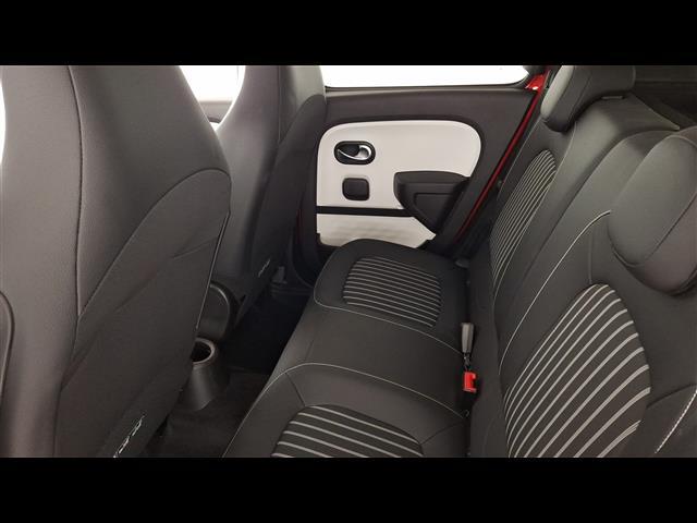 RENAULT Twingo 00973353_VO38023732