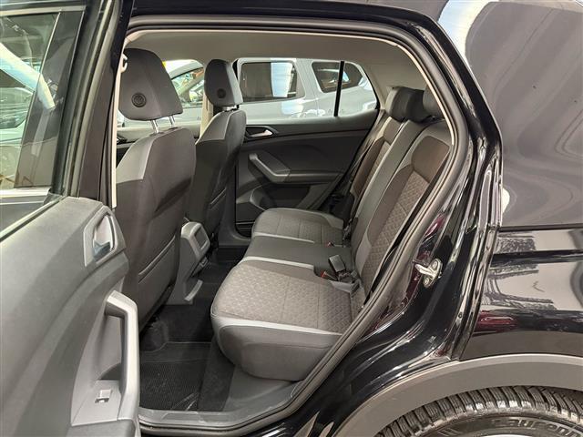 VOLKSWAGEN T Cross 2019 00016136_VO38023184