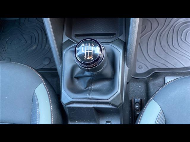 DACIA Duster 00332981_VO38013550