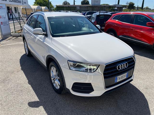 AUDI Q3 02641396_VO38043366