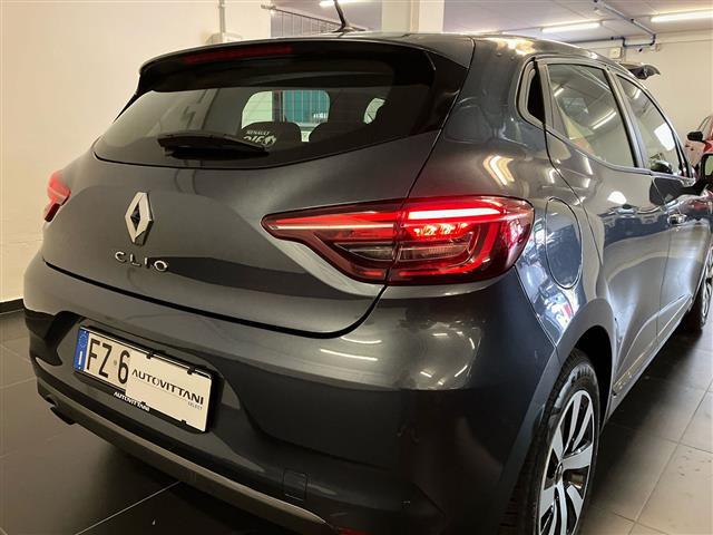 RENAULT Clio V 2019 00985253_VO38023207