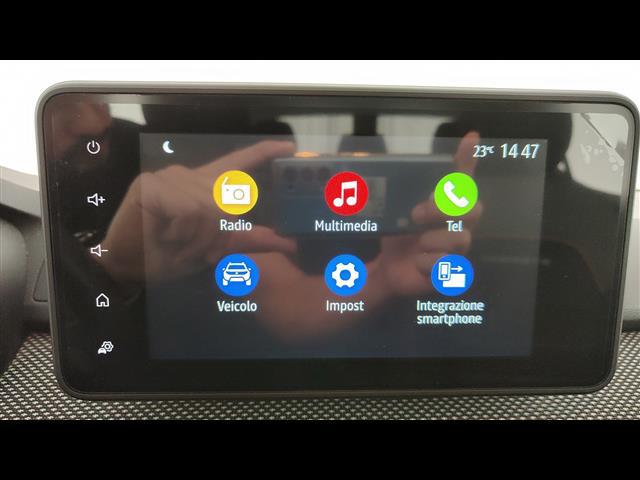 DACIA Sandero 00948428_VO38023732