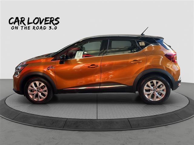 RENAULT Captur 05257433_VO38013034