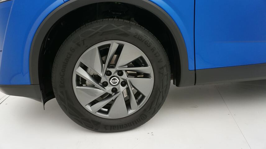 Outside Qashqai  Magnetic Blue
