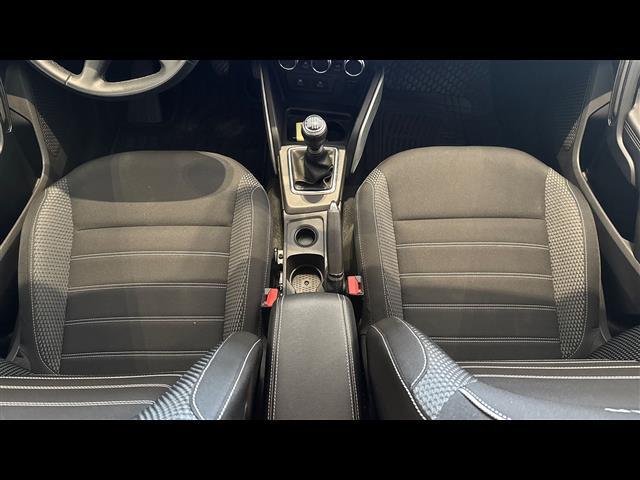 DACIA Duster 04998068_VO38013058
