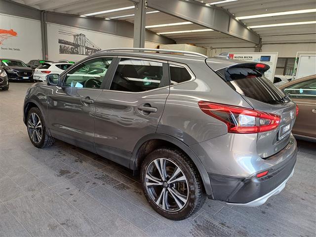 NISSAN Qashqai 00014556_VO38023184