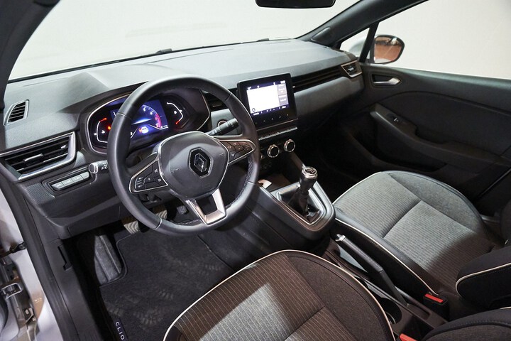 Inside Clio  GRIS CLARO