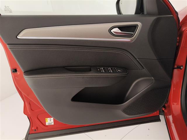 RENAULT Arkana 00189365_VO38023507