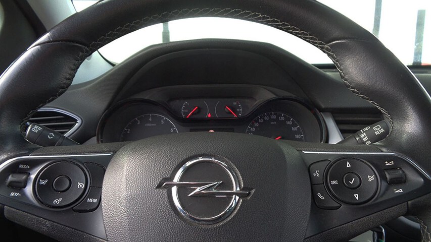 Inside Crossland X  Blanco Alpino