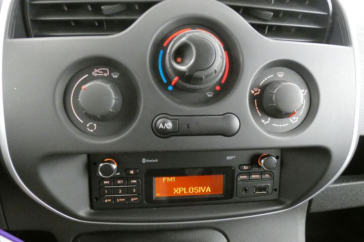 Inside Kangoo Combi Diesel  Blanco Mineral