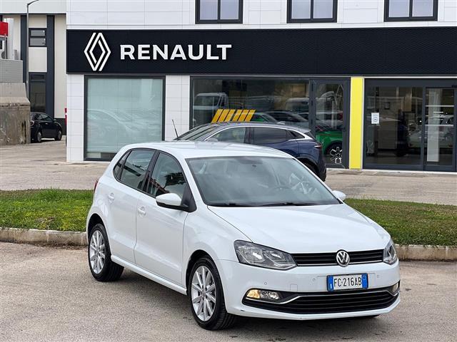 VOLKSWAGEN Polo V 2014 01247709_VO38013065