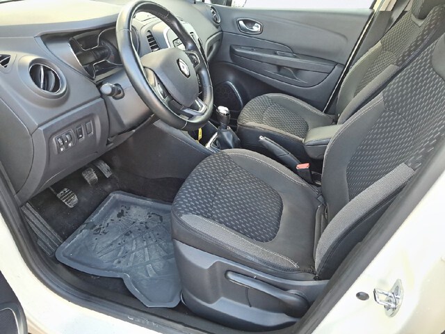 Inside Captur  BEIGE