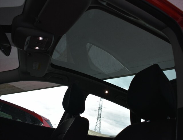Inside Kadjar Diesel  Rojo Deseo