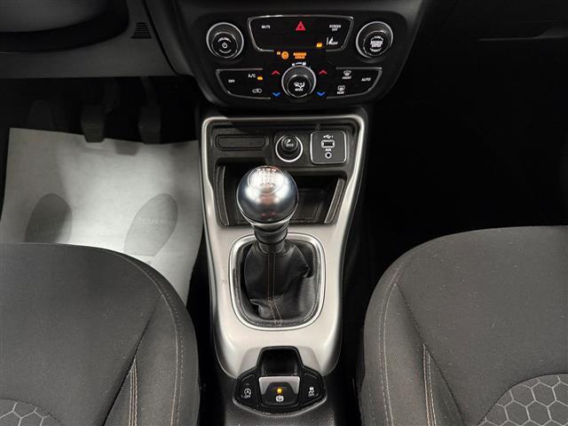 JEEP Compass 00015721_VO38023184