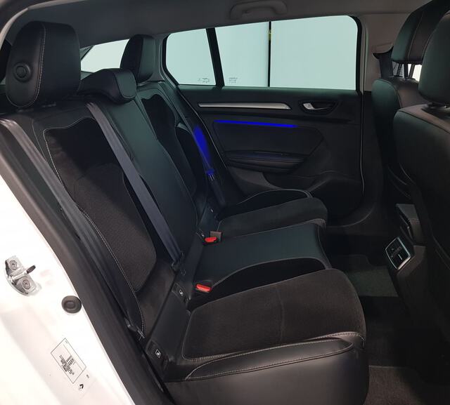 Inside Mégane Sport Tourer Diesel  BLANCO