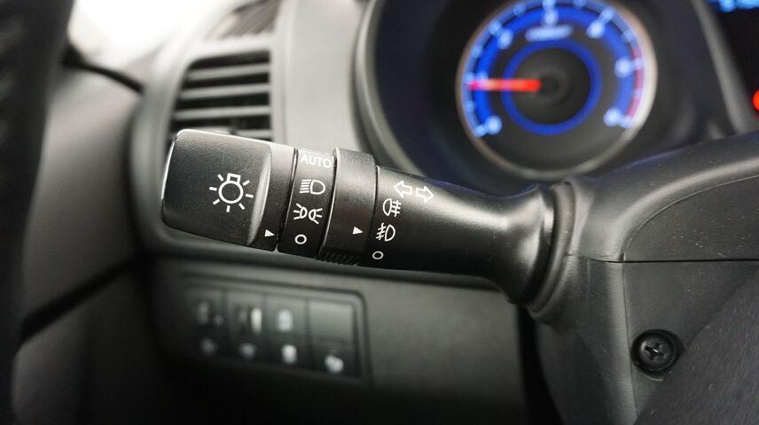 Inside ix20 Diesel  Polar White