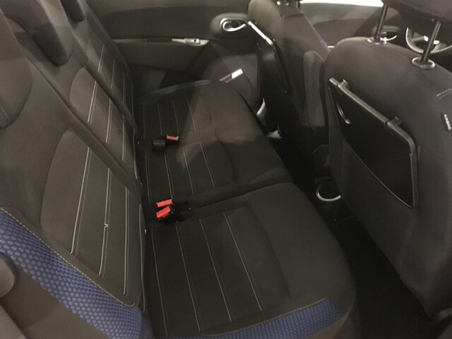 Inside Lodgy Diesel  Rojo