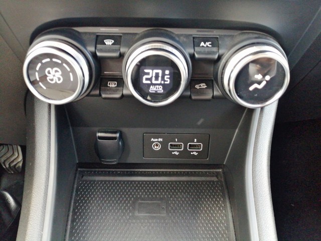 Inside Captur  Azul Volga con techo