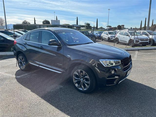 BMW X4 F26 02640639_VO38043366
