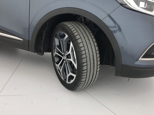 Outside Kadjar  Gris Titanium