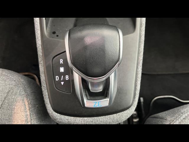 RENAULT Zoe 2020 00016177_VO38043670