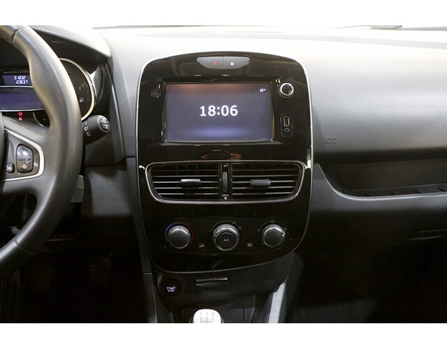 Inside Clio  Blanco