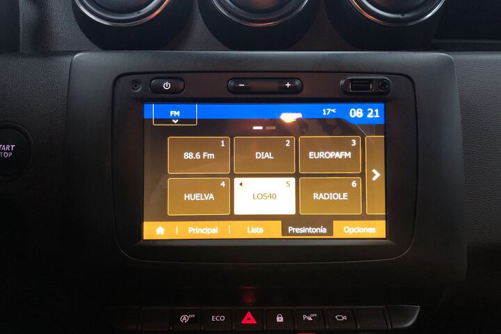 Inside Duster Diesel  Blanco Glaciar