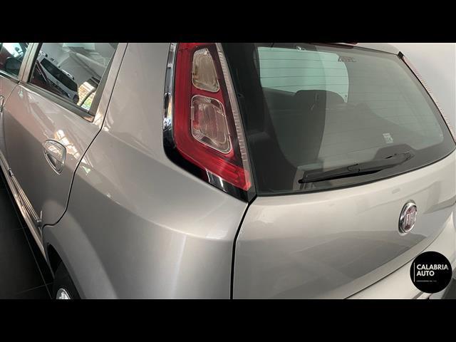 FIAT Punto 00006501_VO38033579