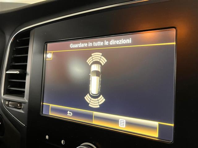 RENAULT Megane 00023459_VO38013404