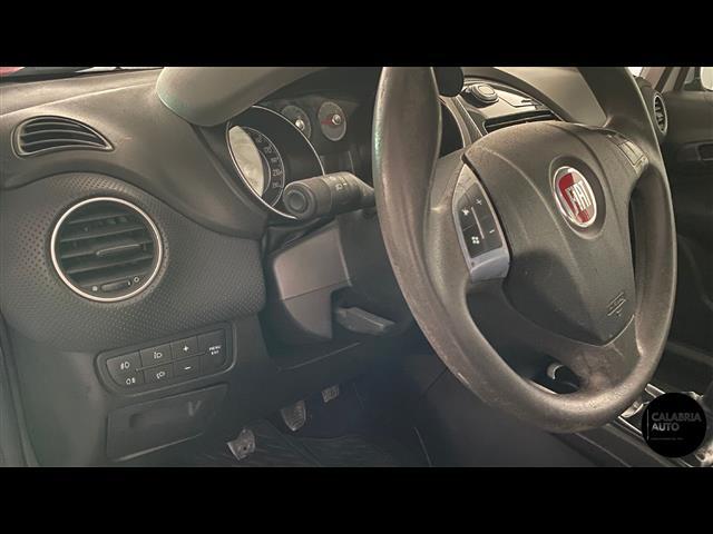 FIAT Punto 00006501_VO38033579