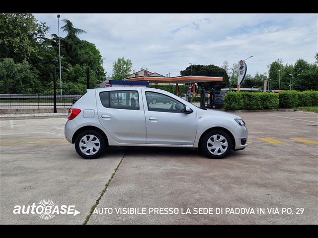 DACIA Sandero 01090799_VO38013498