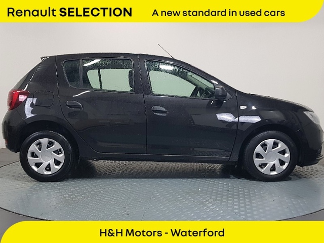 Exterior Sandero  Black